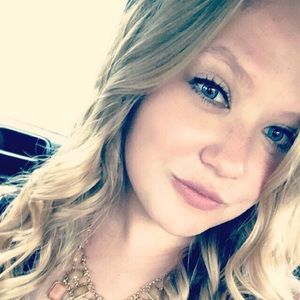 Meet your Posher, Shelby